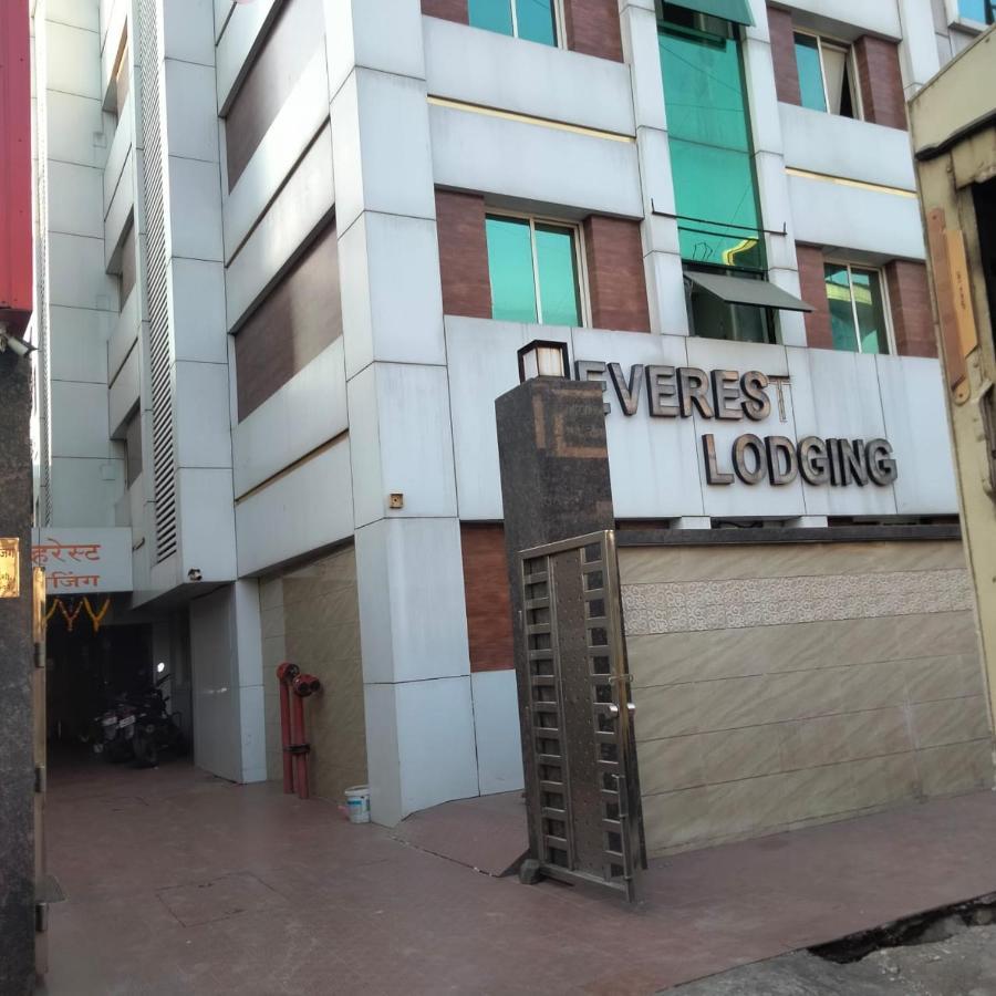 Hotel Everest Lodging Navi Mumbai Exterior foto